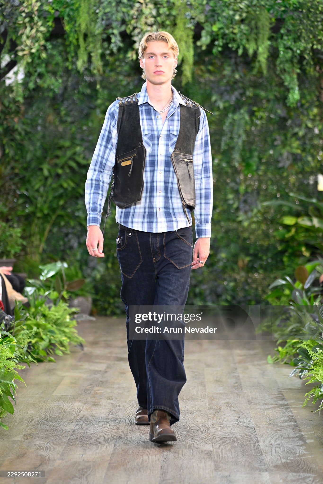 Coppermine runway look, Iceland Fashion Week 26